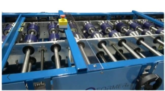 0.3mm 380v ソフィット 屋根パネル ロール 形成 機械