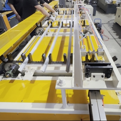 高速金属コーナートリムロール形作機 パーソナライズ可能なプロファイルと寸法を持つビル建設用