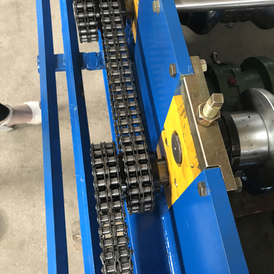 金属の機械を形作る屋根によって艶をかけられたタイル屋根ロールは鋼板BV/SGSを波形を付けました